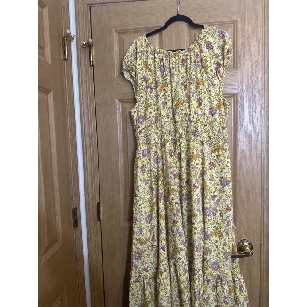 Old Navy Women’s Yellow Floral Boho Midi Dress Size 3X Smocked Waist Cottagecore - Picture 8 of 10